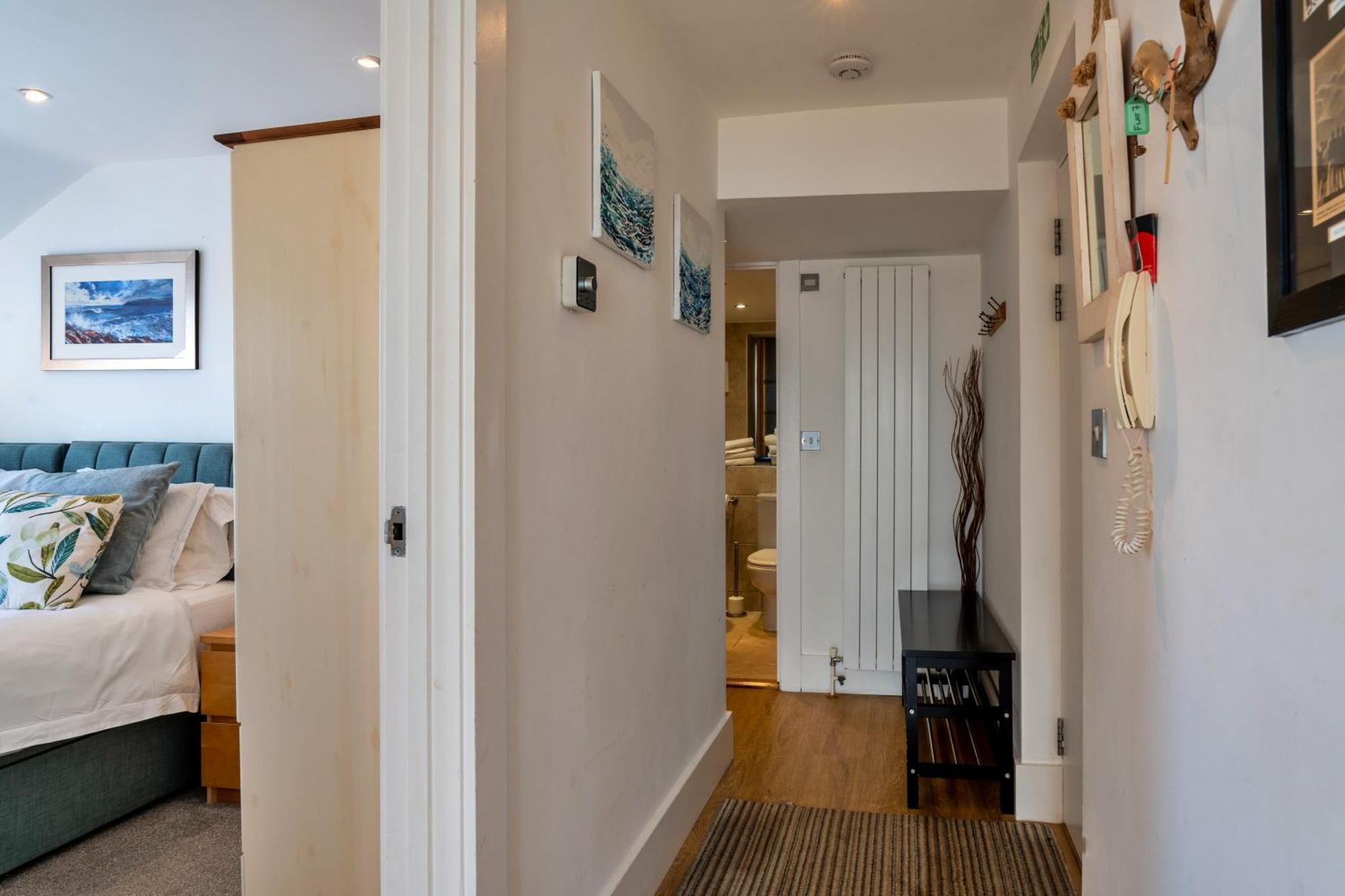 Finest Retreats - Ocean Lookout - Luxury Woolacombe Beach Apartment With Sea Views Bagian luar foto