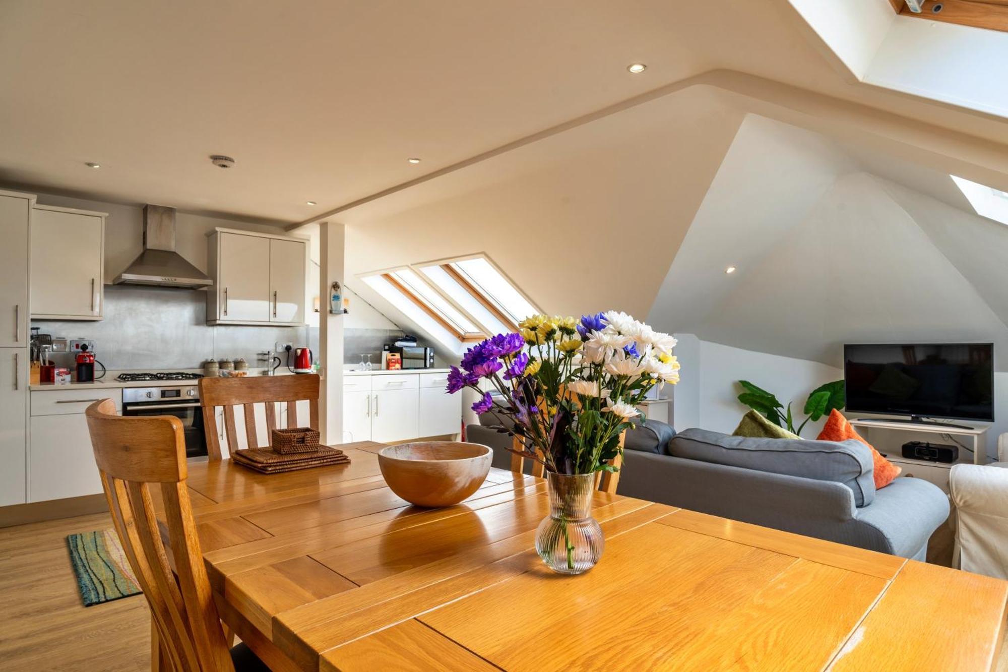 Finest Retreats - Ocean Lookout - Luxury Woolacombe Beach Apartment With Sea Views Bagian luar foto