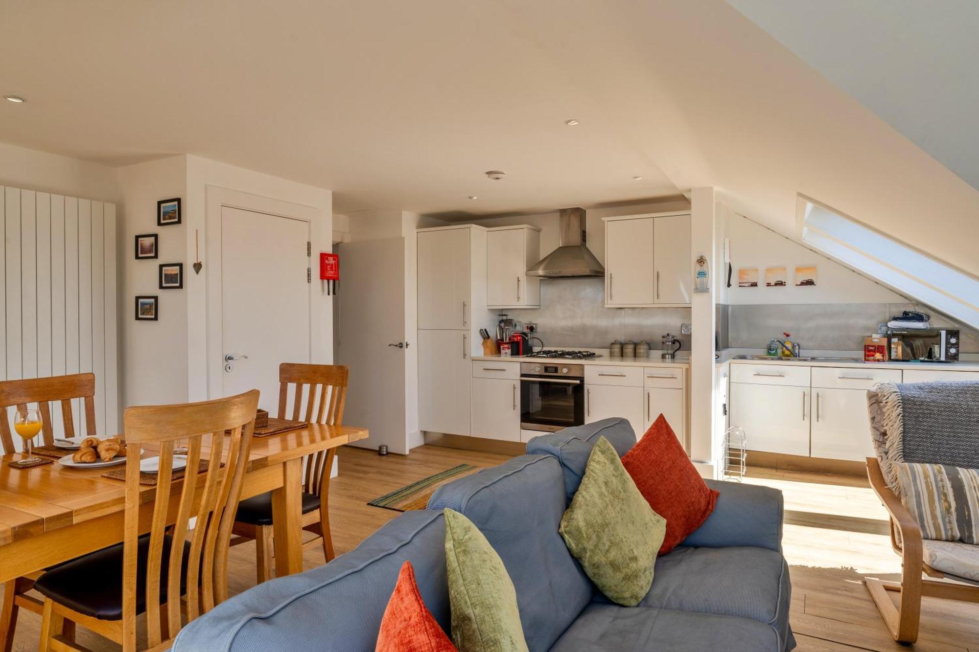 Finest Retreats - Ocean Lookout - Luxury Woolacombe Beach Apartment With Sea Views Bagian luar foto
